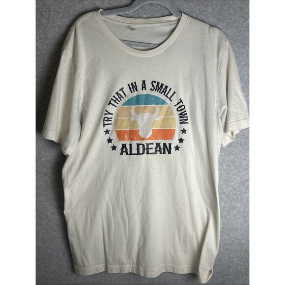 Tops - Jason Aldean “Try That In A Small Town” Women's T-shirt Country Music Sz XL